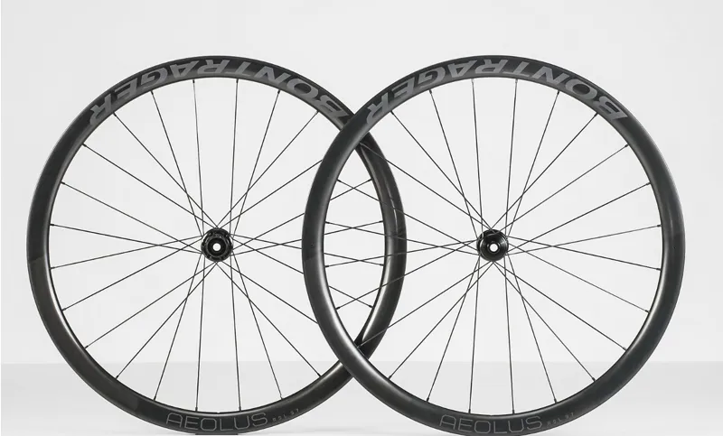 Bontrager Aeolus RSL 37 TLR Disc Road Wheel